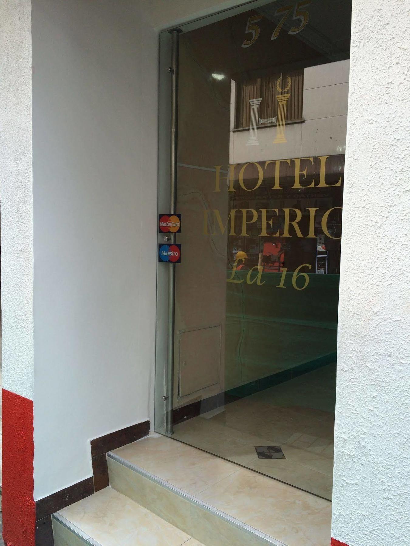 Imperio La 16 Hotell Pereira Exteriör bild